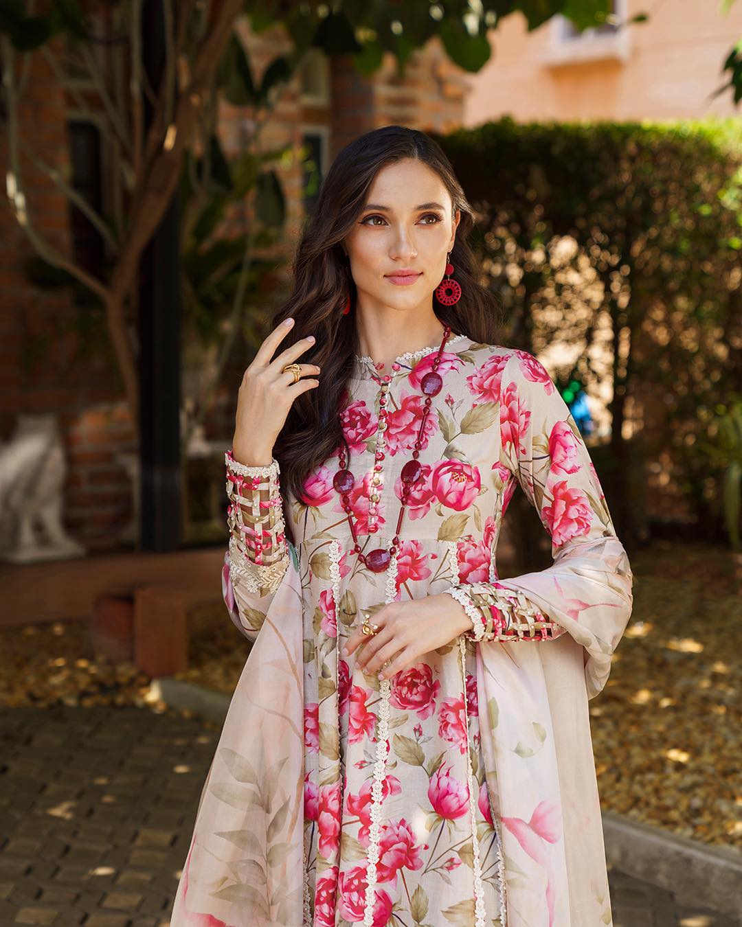 IZNIK LAWN COLLECTION