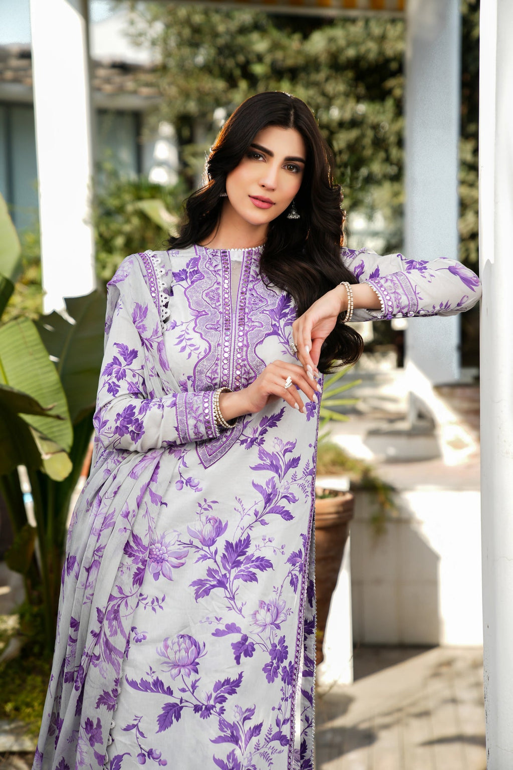 ANEELAS LAWN COLLECTION 2025