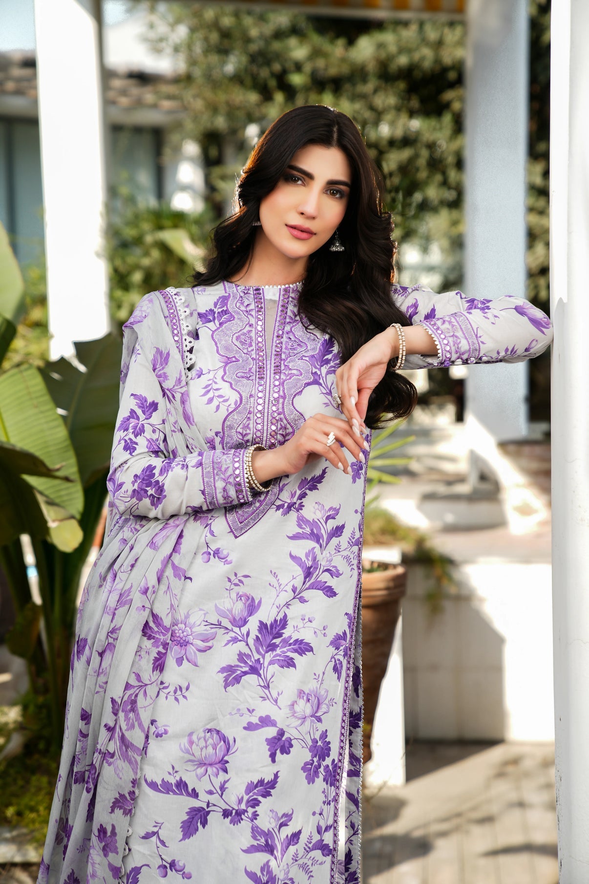 ANEELAS LAWN COLLECTION 2025