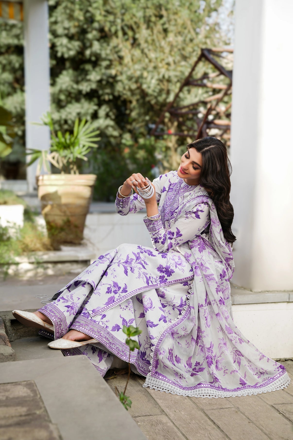 ANEELAS LAWN COLLECTION 2025