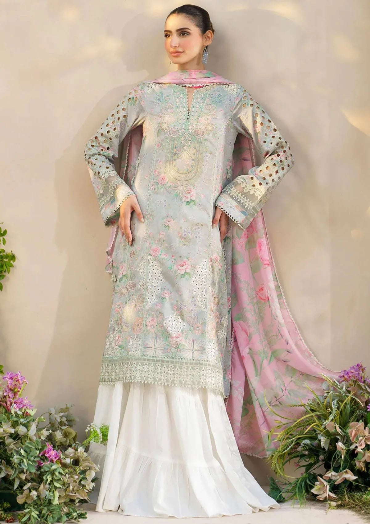 IZNIK LAWN COLLECTION